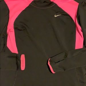 Nike running top